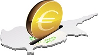 Euro-Münze wird in Zypern hereingesteckt.