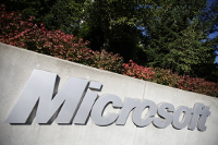 Windows 8 verkauft sich gut, kann aber die Gewinneinbußen für Microsoft nicht verhindern.