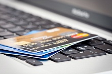 Kreditkartenstapel: Mastercard und Visa