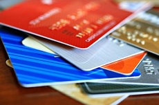 Stapel bunter Kreditkarten