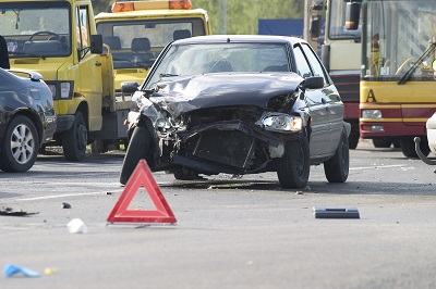 Schwerer Verkehrsunfall und Rettungskräfte