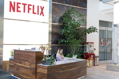 Der Video-on-Demand-Dienst Netflix könnte schon bald auch einen Offline-Modus anbieten. (Bild: Netflix)