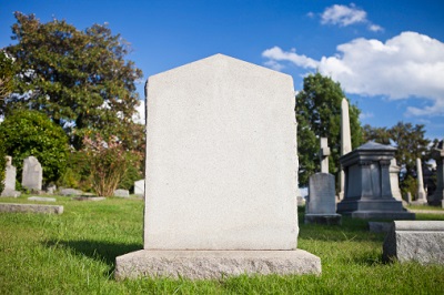 Grabstein auf Friedhof