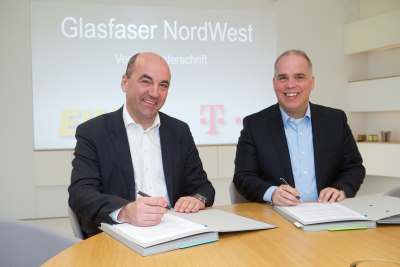 Telekom und EWE schließen Vertrag für Glasfaser NordWest