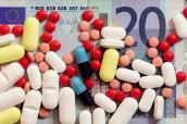 20-Euro-Schein mit Tabletten darauf