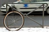 Gestohlenes Fahrrad: Rad mit Schloss