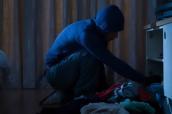Einbrecher im Hotelzimmer
