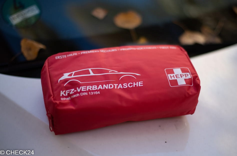 Verbandkasten (Auto): kaufen/Inhalt/abgelaufen