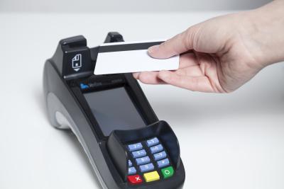 kontaktlos bezahlen mit Girocard: Verifone Terminal H5000