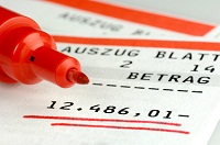 Studie: Banken erheben zu hohe Zinsen für Dispokredite