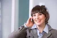 Ab sofort können sich auch Privatpersonen bei der Schufa Auskünfte über Unternehmen einholen.