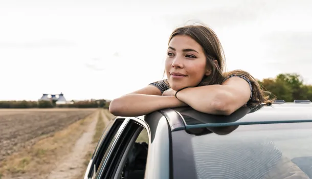 Diese Möglichkeiten der Autofinanzierung ohne Anzahlung gibt es frau-lehnt-auf-autodacht
