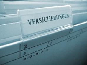 Register mit Fach "Versicherungen"