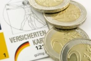 2012 wird es in der GKV wohl keine Beitragserhöhung geben - dies ergab die Prognose eines Expertengremiums.